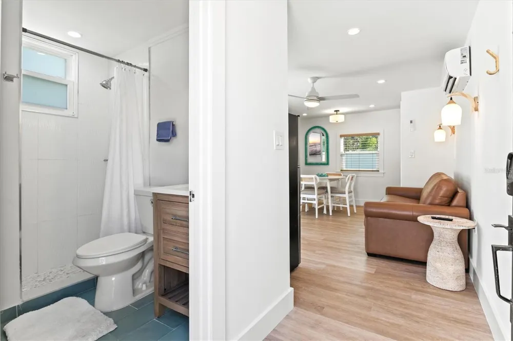 2226 ARLINGTON STREET Sarasota, FL 34239