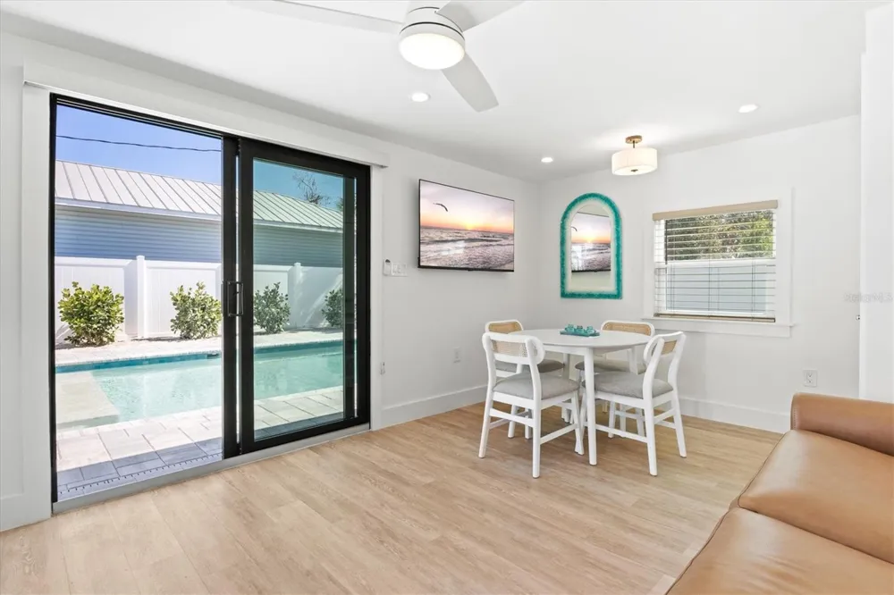 2226 ARLINGTON STREET Sarasota, FL 34239