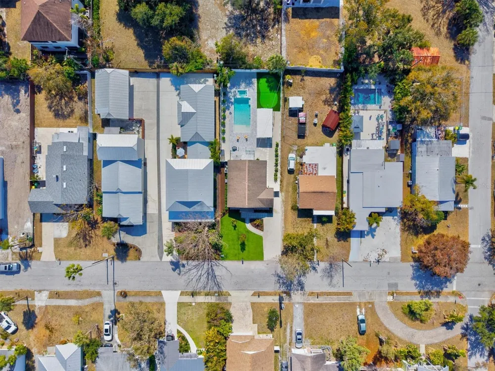 2226 ARLINGTON STREET Sarasota, FL 34239