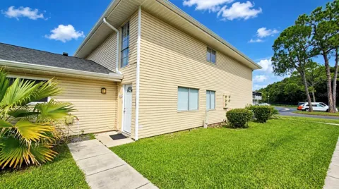 4126 YELLOW PINE LANE #29-3