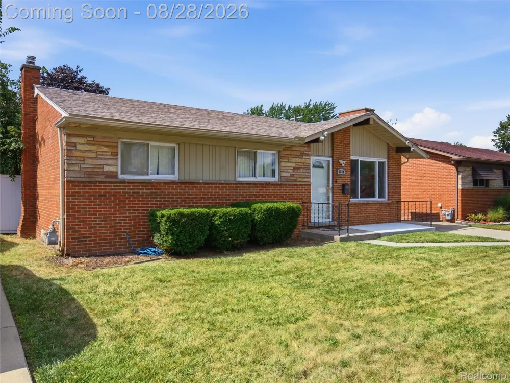 4220 Wall Avenue Allen Park City, MI 48101