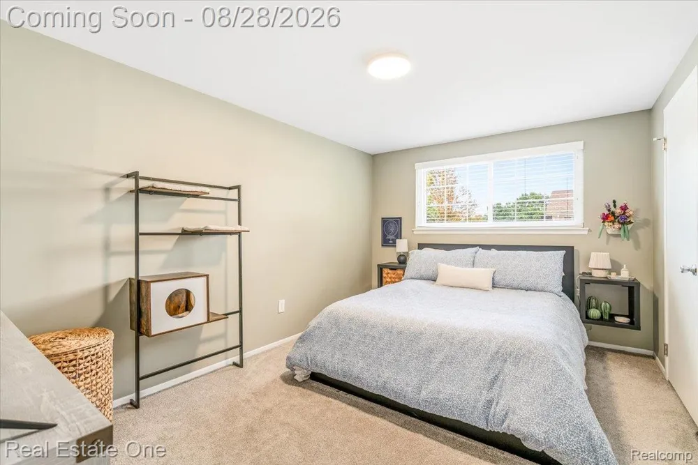 7004 HARVARD LANE Canton Charter Township, MI 48187