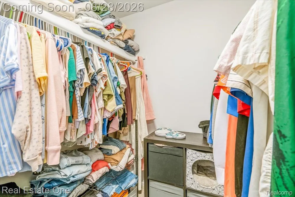7004 HARVARD LANE Canton Charter Township, MI 48187