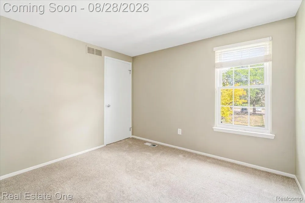 7004 HARVARD LANE Canton Charter Township, MI 48187