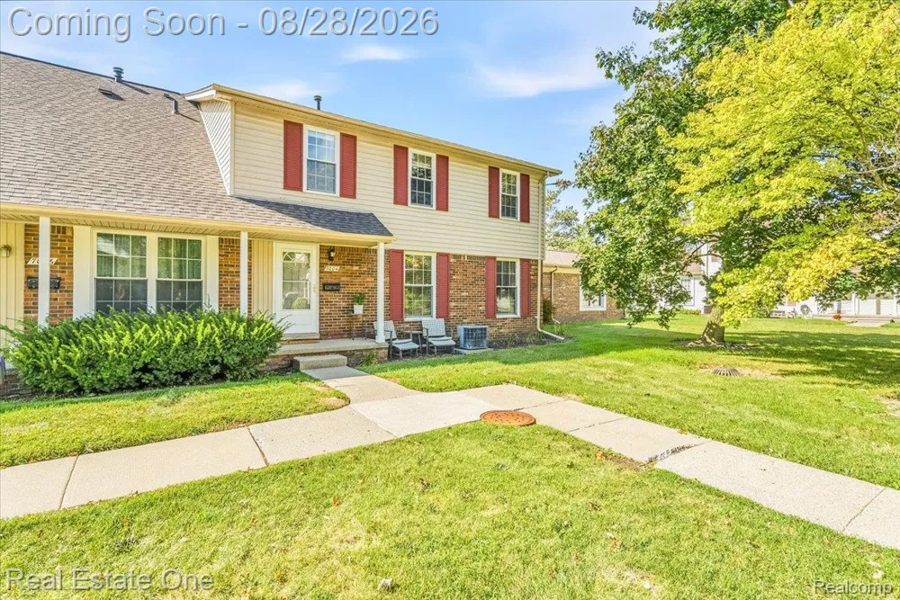 7004 HARVARD LANE Canton Charter Township, MI 48187