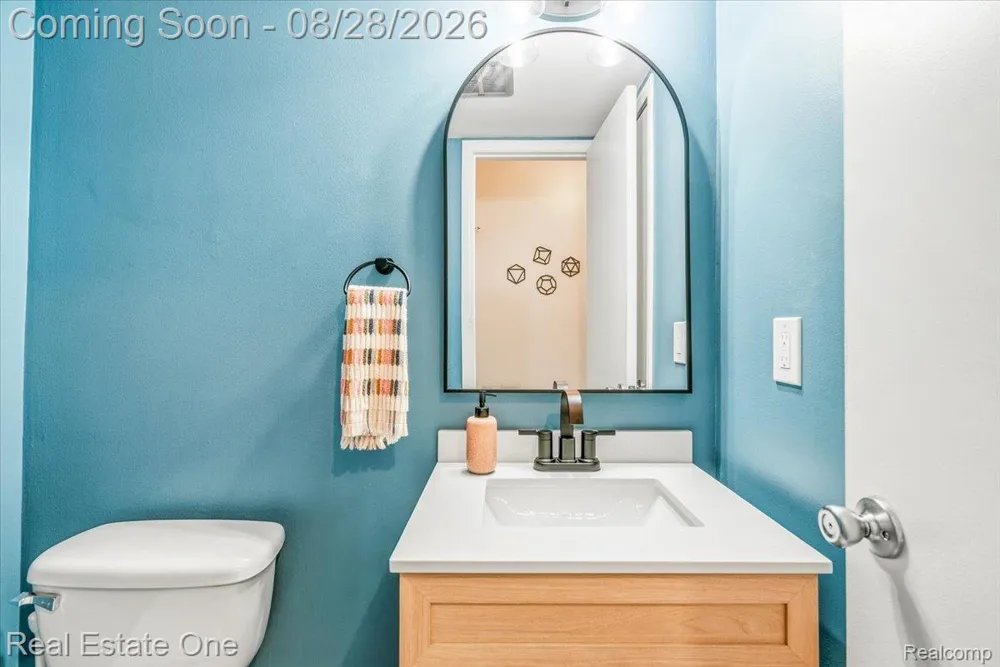 7004 HARVARD LANE Canton Charter Township, MI 48187