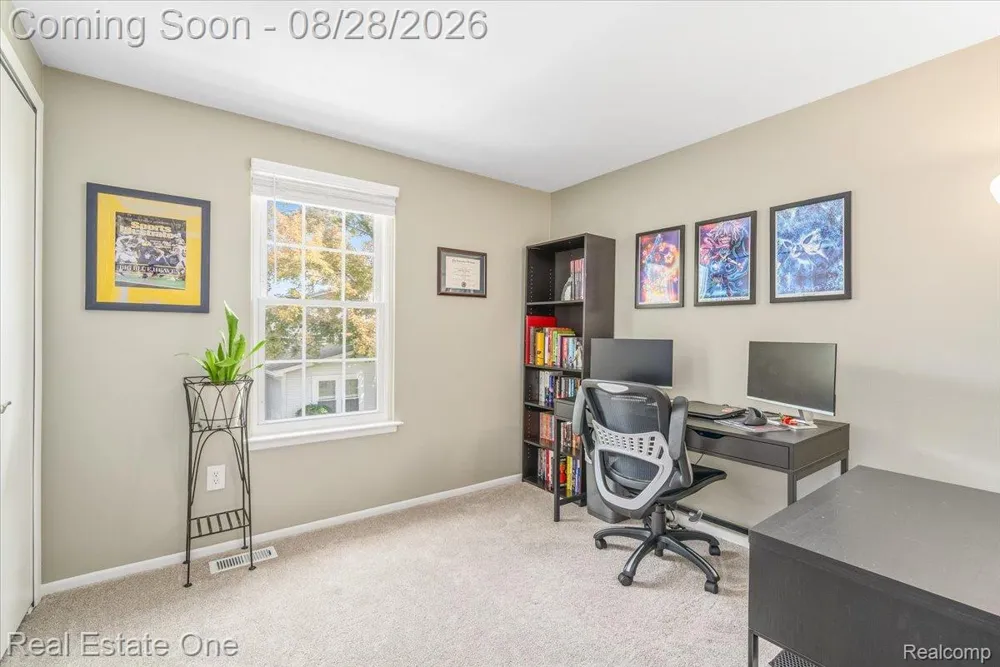 7004 HARVARD LANE Canton Charter Township, MI 48187