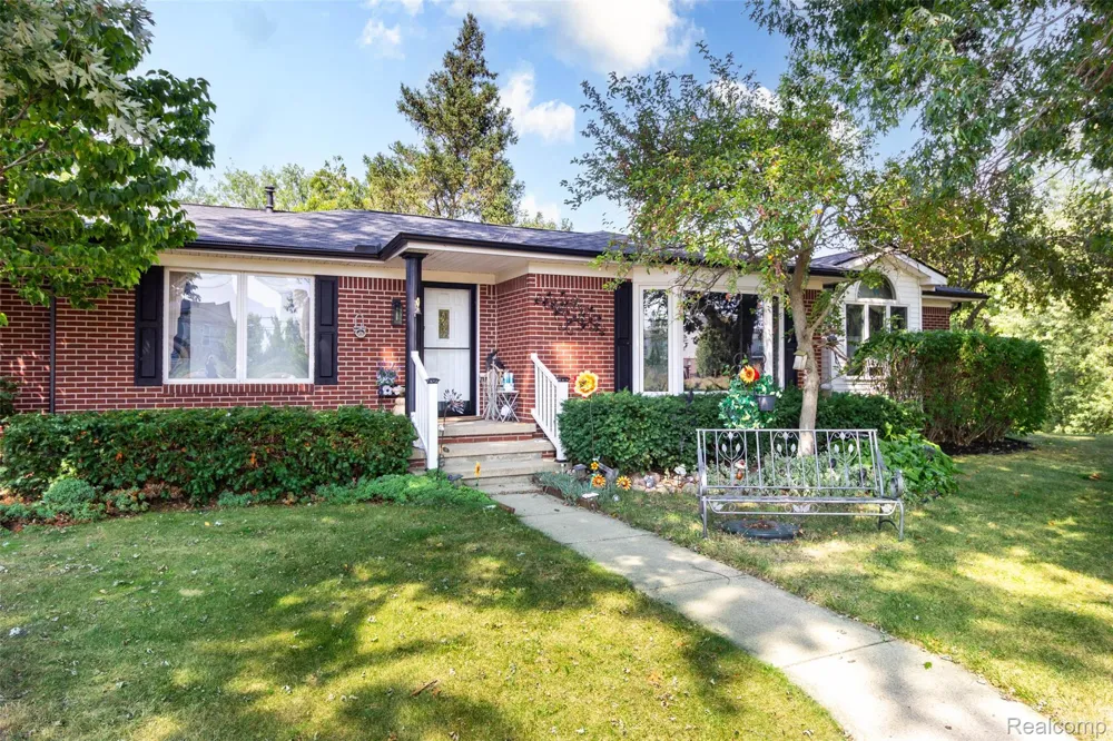 50900 Proctor Road Canton Charter Township, MI 48188