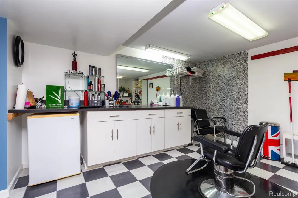 50900 Proctor Road Canton Charter Township, MI 48188