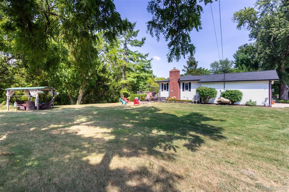 50900 Proctor Road Canton Charter Township, MI 48188