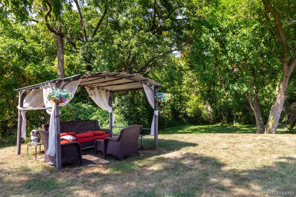 50900 Proctor Road Canton Charter Township, MI 48188