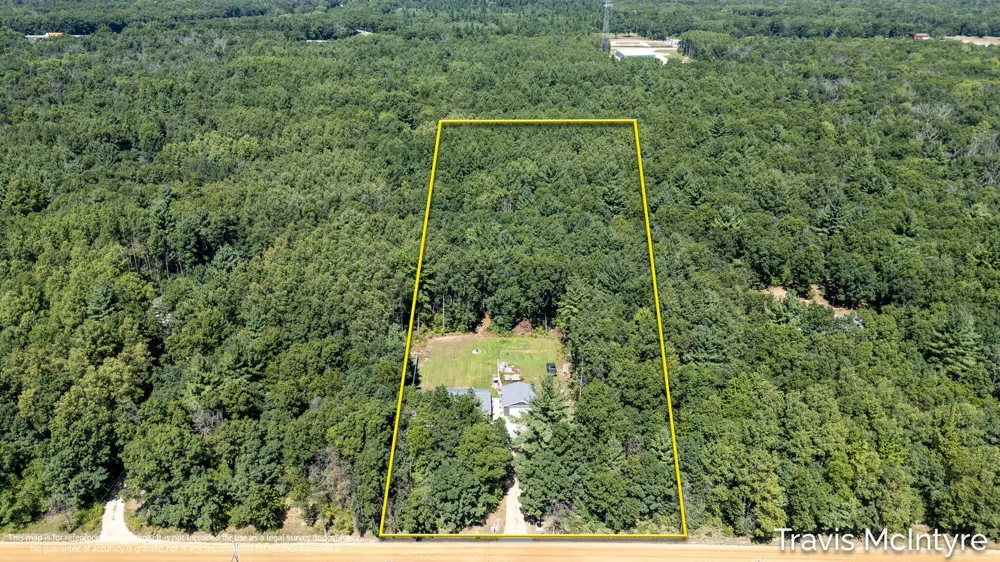 20392 Gates Road Reynolds Township, MI 49329