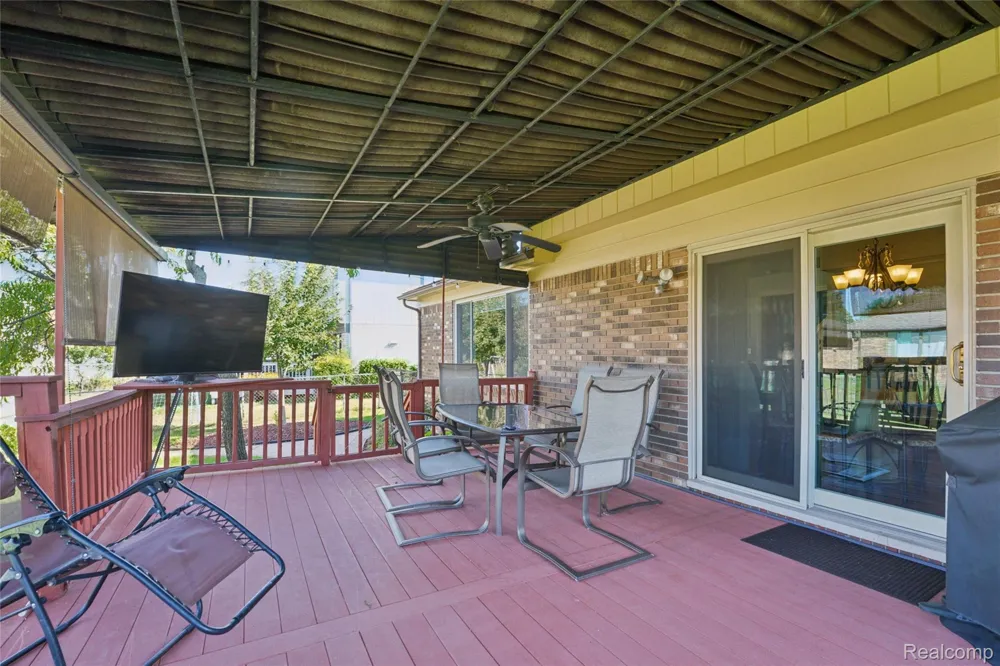 39719 Lembke Drive Sterling Heights City, MI 48313