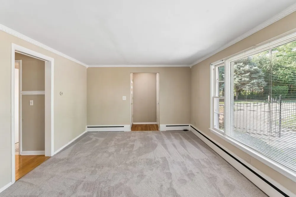 9044 S Saginaw Street Grand Blanc Charter Township, MI 48439