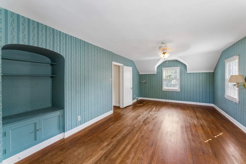 9044 S Saginaw Street Grand Blanc Charter Township, MI 48439
