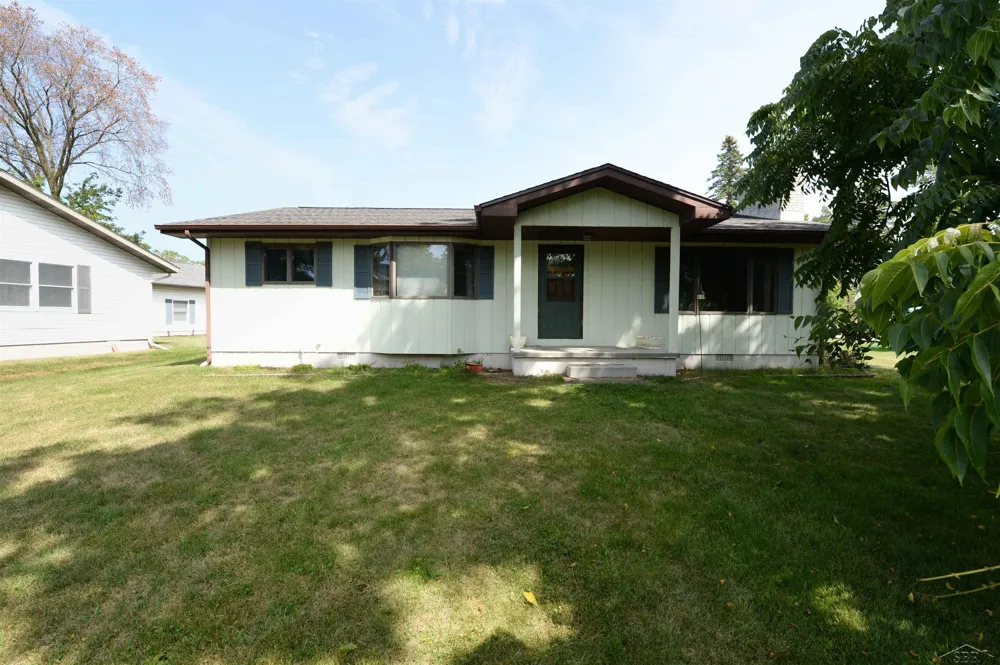 514 S Main Street Au Gres City, MI 48703