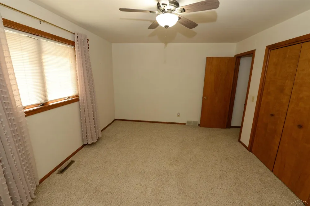 514 S Main Street Au Gres City, MI 48703