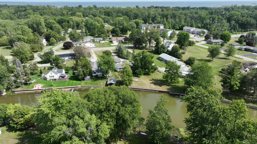 514 S Main Street Au Gres City, MI 48703