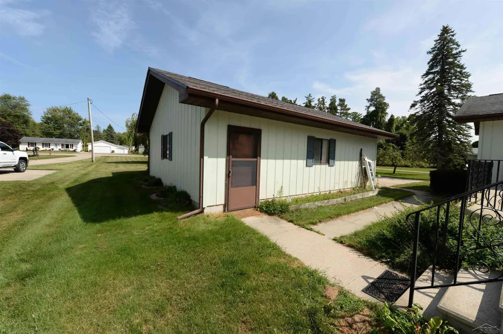 514 S Main Street Au Gres City, MI 48703