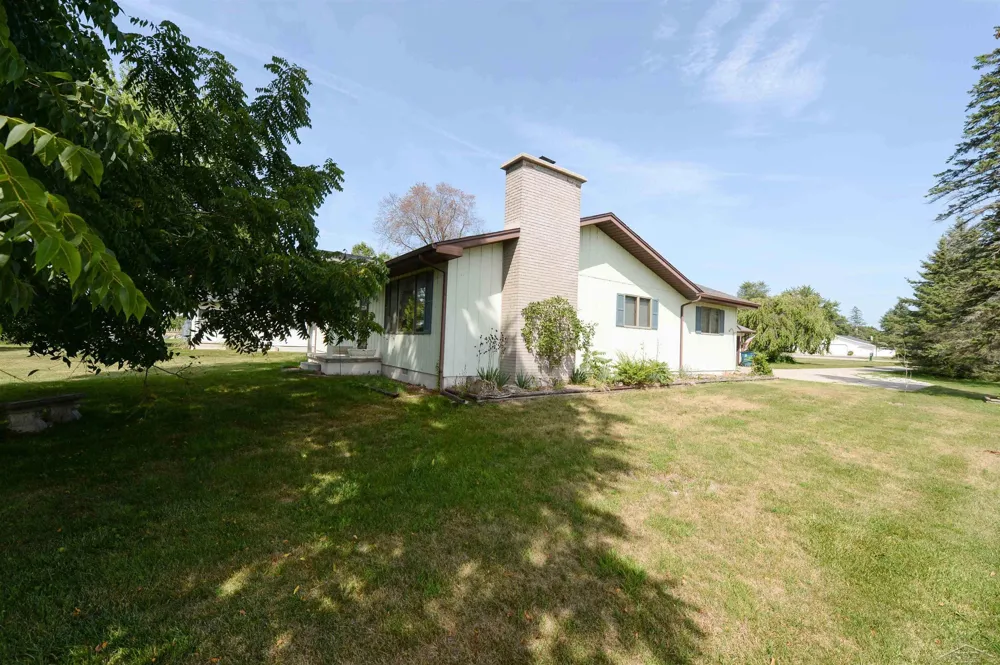 514 S Main Street Au Gres City, MI 48703