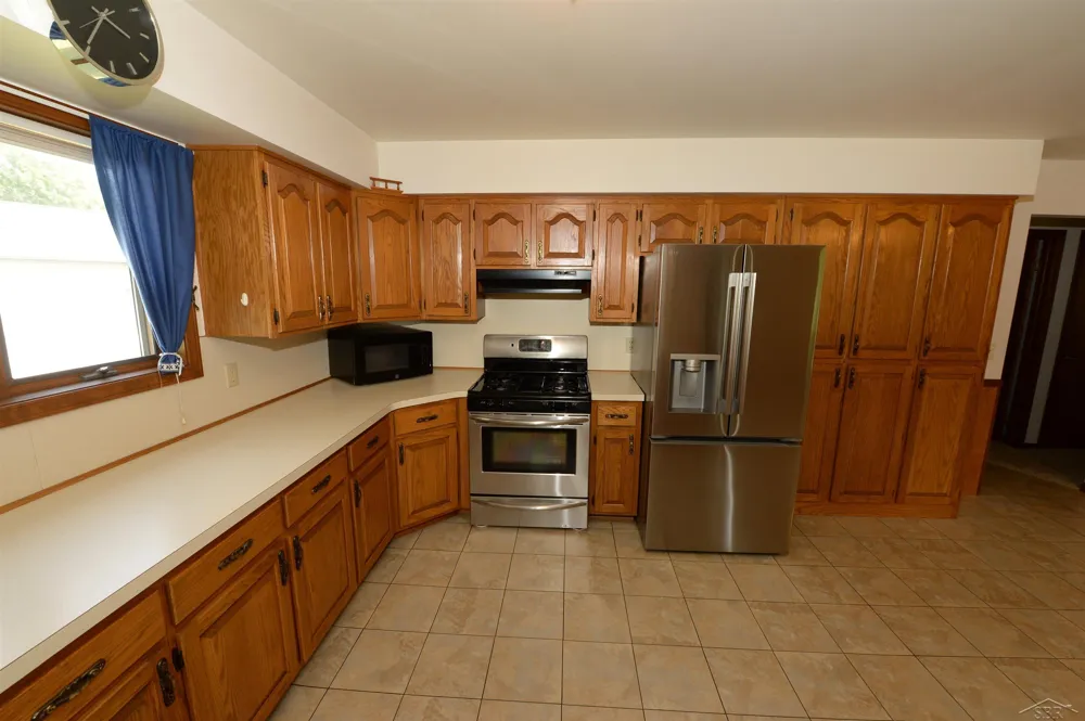 514 S Main Street Au Gres City, MI 48703