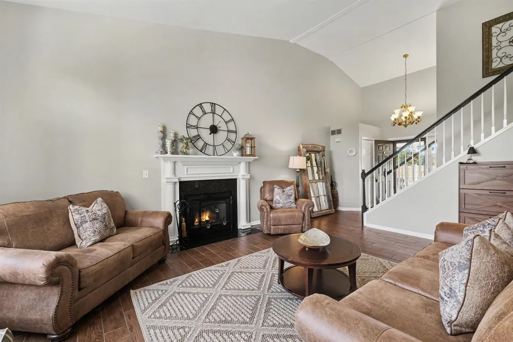 12129 Carmela Drive Fenton Charter Township, MI 48430