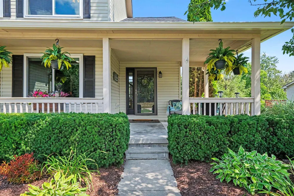 12129 Carmela Drive Fenton Charter Township, MI 48430
