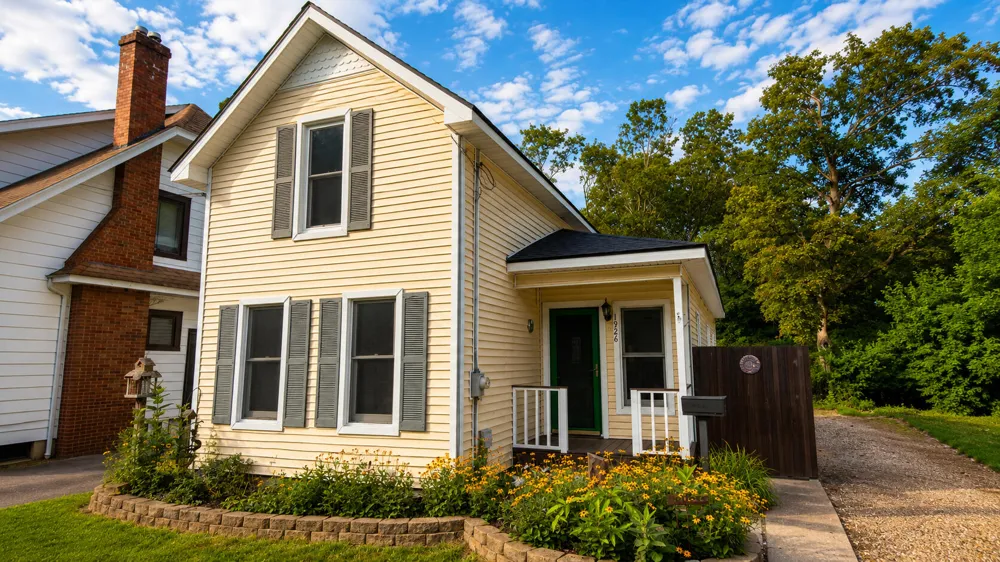 1926 Oakland Drive Kalamazoo City, MI 49008