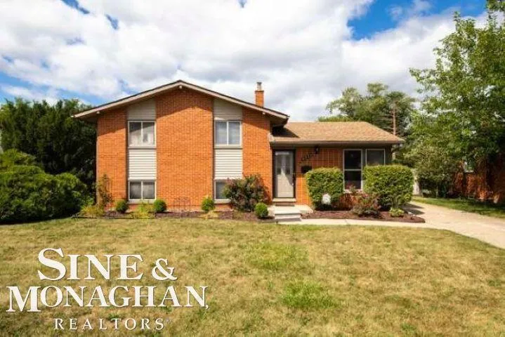 2331 Parliament Drive Sterling Heights City, MI 48310