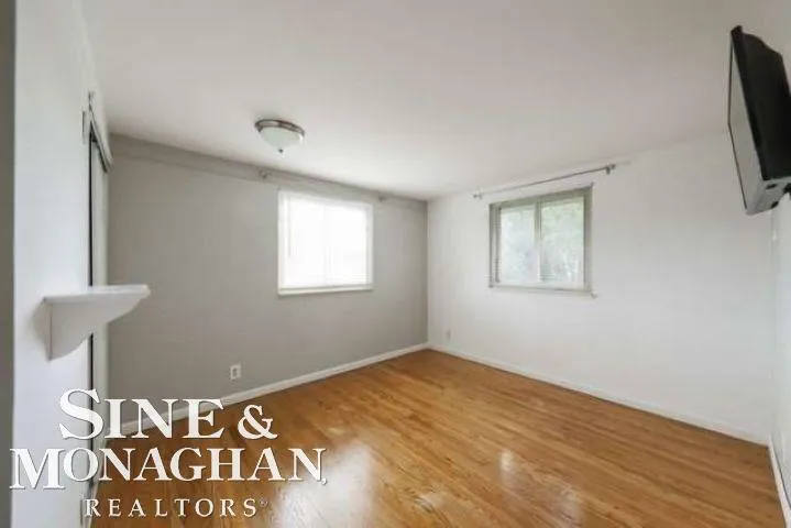 2331 Parliament Drive Sterling Heights City, MI 48310