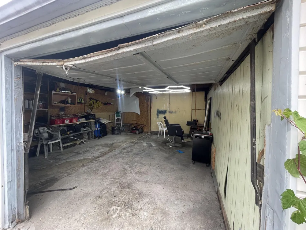 2954 Goodson Street Hamtramck City, MI 48212