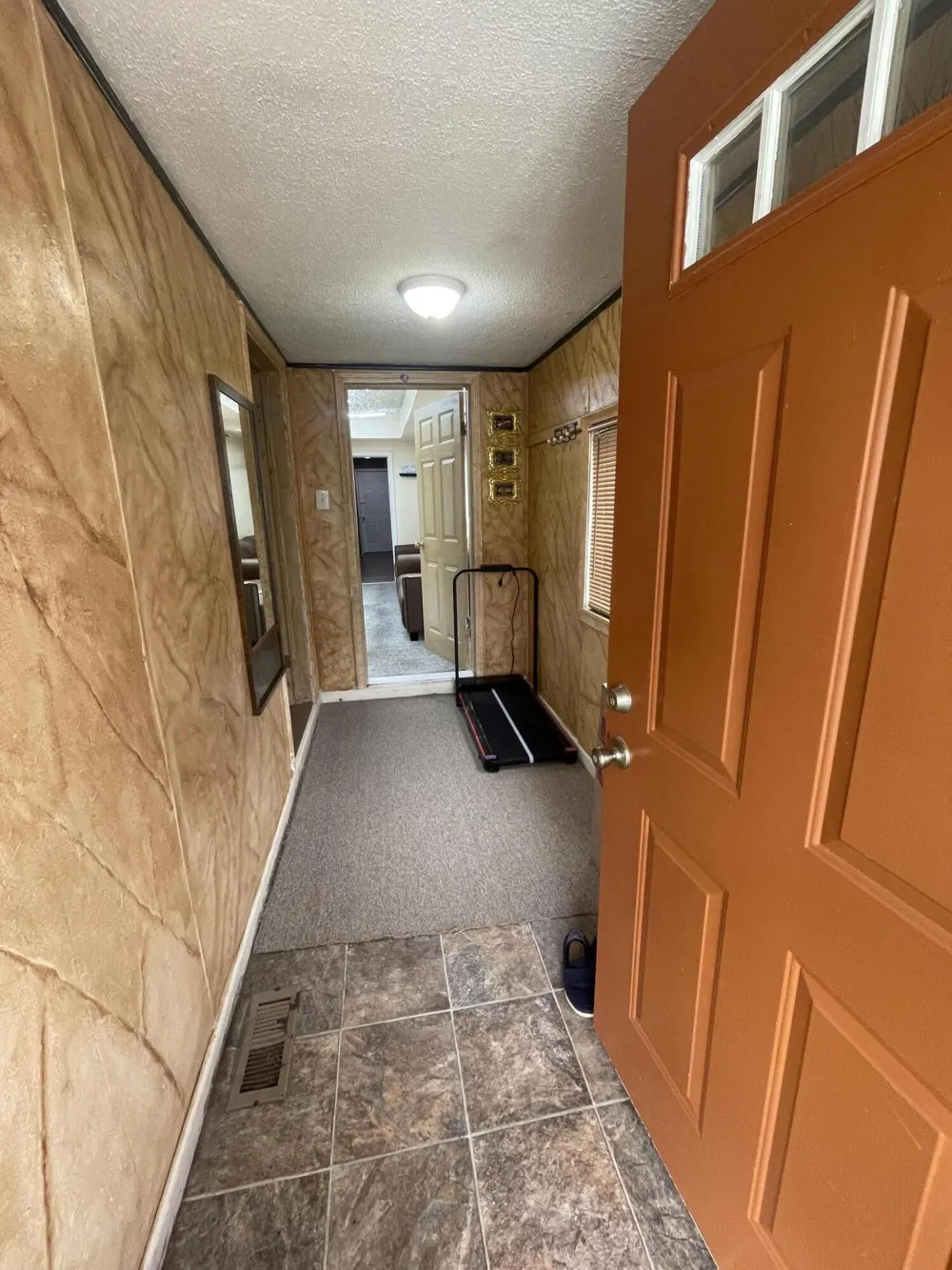 2954 Goodson Street Hamtramck City, MI 48212