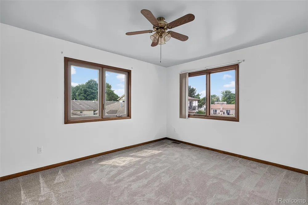 42015 Imperial Lane Clinton Charter Township, MI 48038