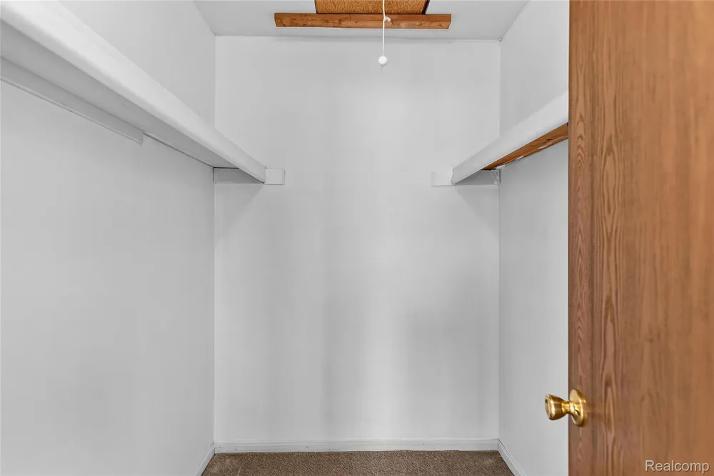 42015 Imperial Lane Clinton Charter Township, MI 48038