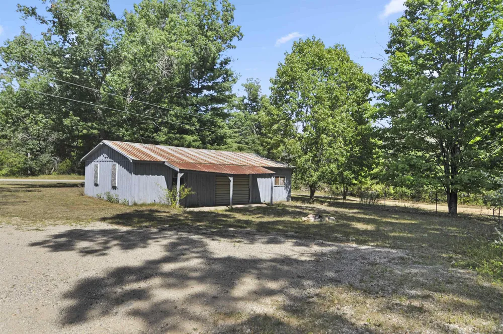 5447 76th Street Pleasant Plains Township, MI 49304