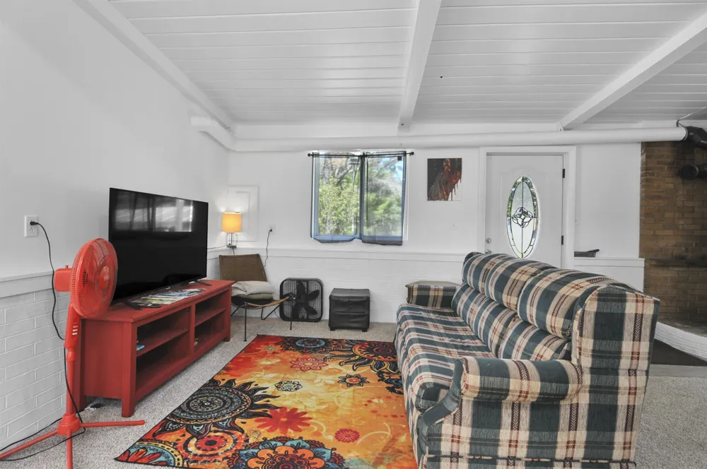 5447 76th Street Pleasant Plains Township, MI 49304