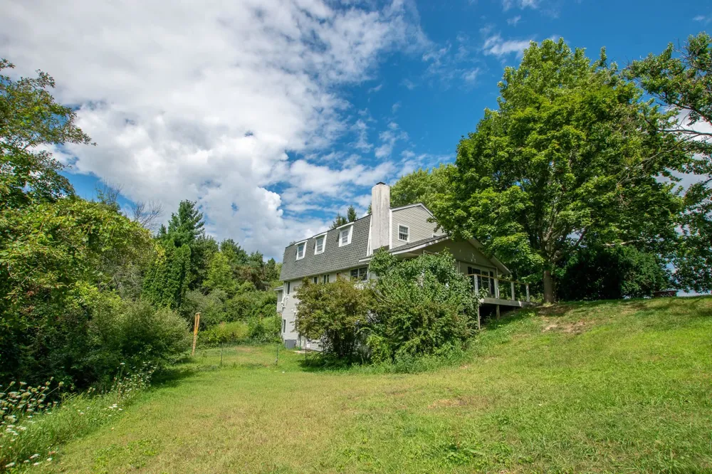 8282 S Center Highway Elmwood Charter Township, MI 49684