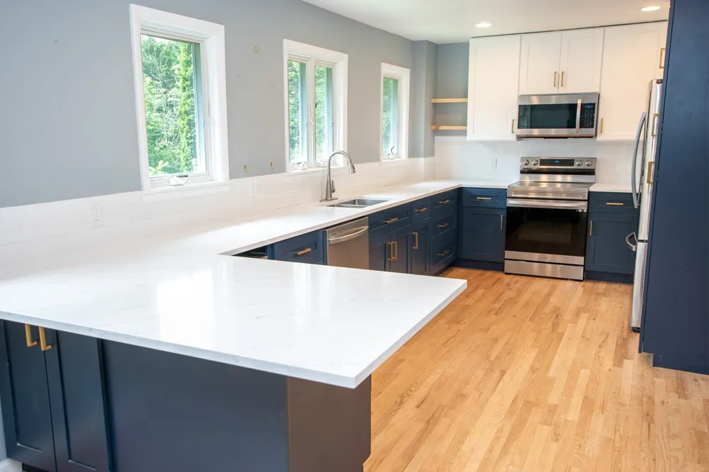 8282 S Center Highway Elmwood Charter Township, MI 49684