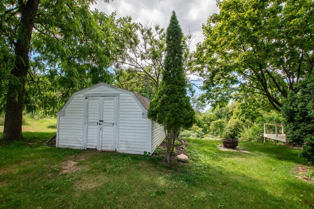 8282 S Center Highway Elmwood Charter Township, MI 49684