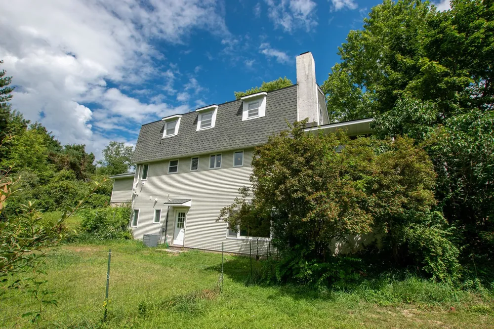 8282 S Center Highway Elmwood Charter Township, MI 49684