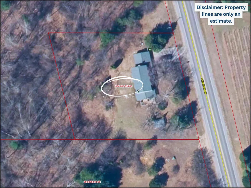 8282 S Center Highway Elmwood Charter Township, MI 49684