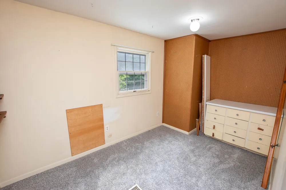 8282 S Center Highway Elmwood Charter Township, MI 49684