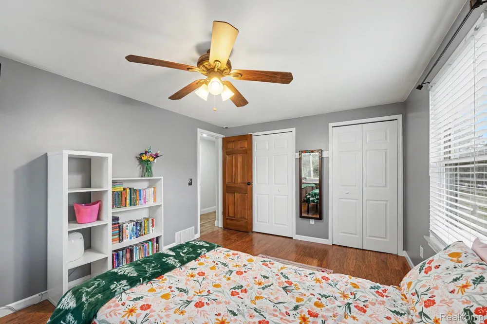 9490 Steephollow Drive White Lake Charter Township, MI 48386