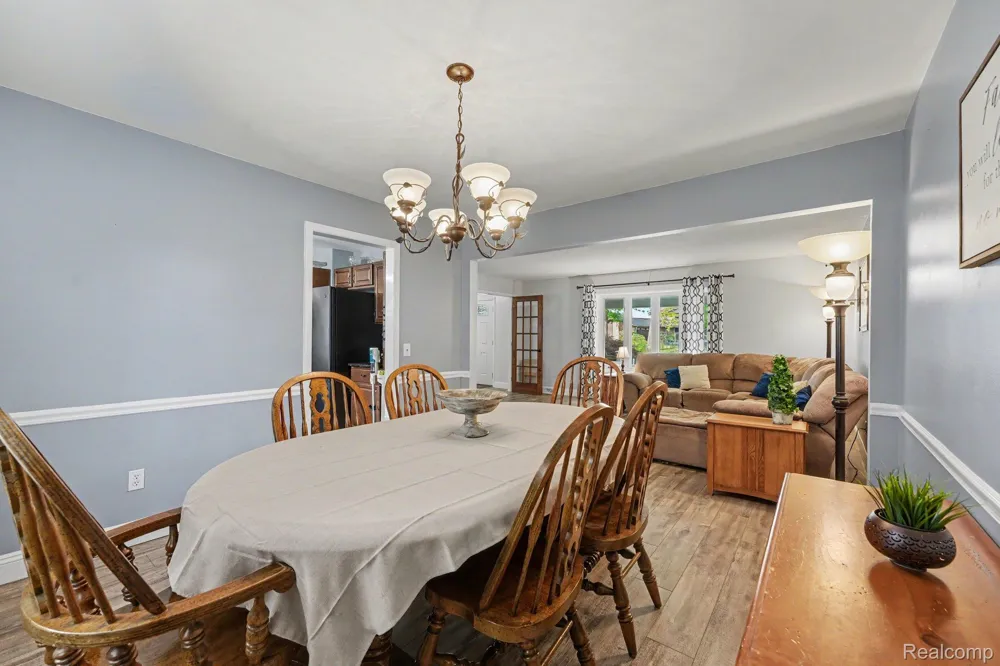 9490 Steephollow Drive White Lake Charter Township, MI 48386