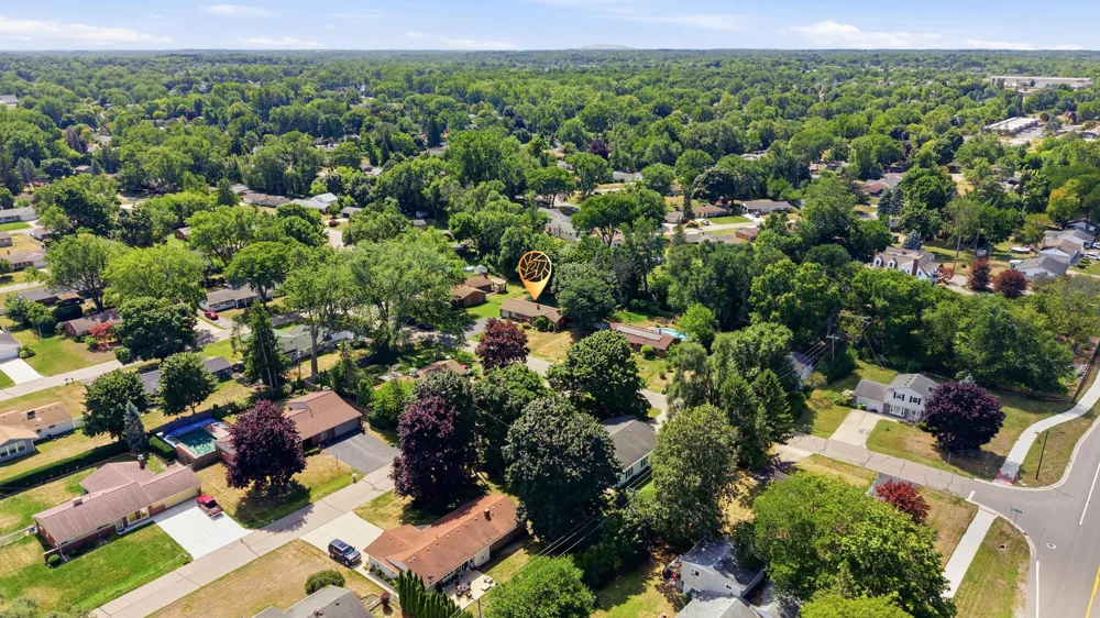 24029 Ripple Creek Novi City, MI 48375