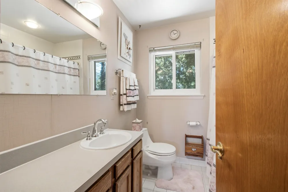 24029 Ripple Creek Novi City, MI 48375