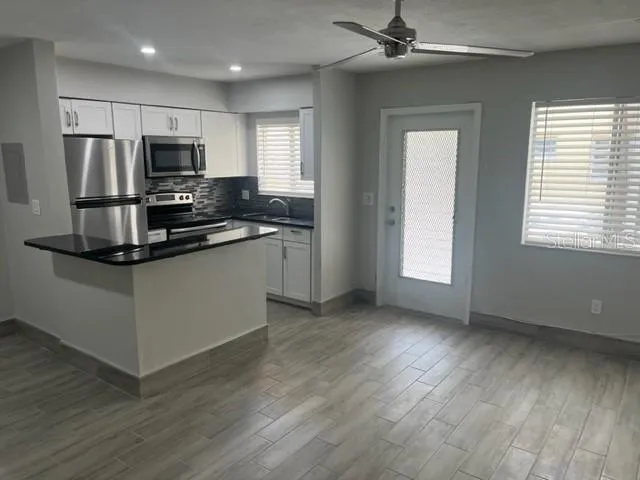 1605 PASS A GRILLE WAY #2 St Pete Beach, FL 33706