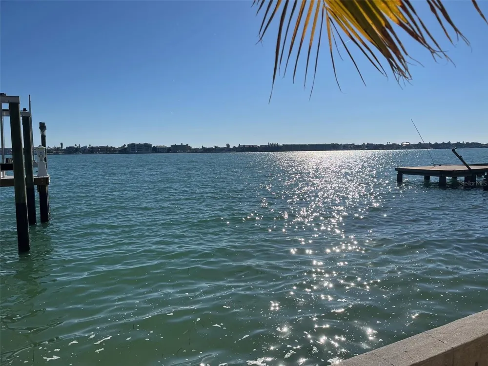 1605 PASS A GRILLE WAY #2 St Pete Beach, FL 33706