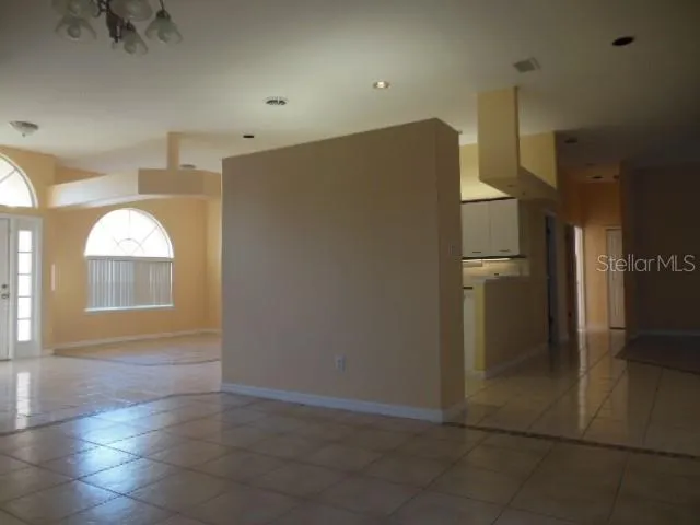 20225 MAXIM PARKWAY Orlando, FL 32833