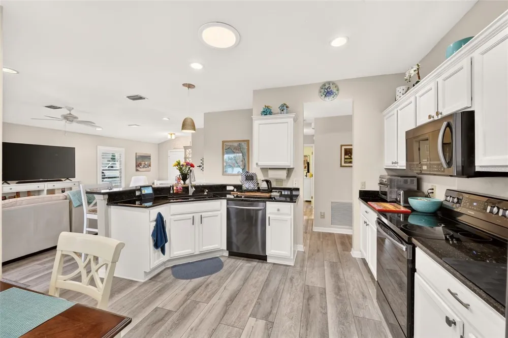 13806 SE 93RD AVENUE Summerfield, FL 34491